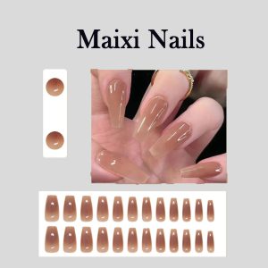 Maixi Nails